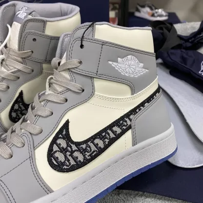 Dior x Air Jordan 1 High OG Replica Sneakers - Image 5